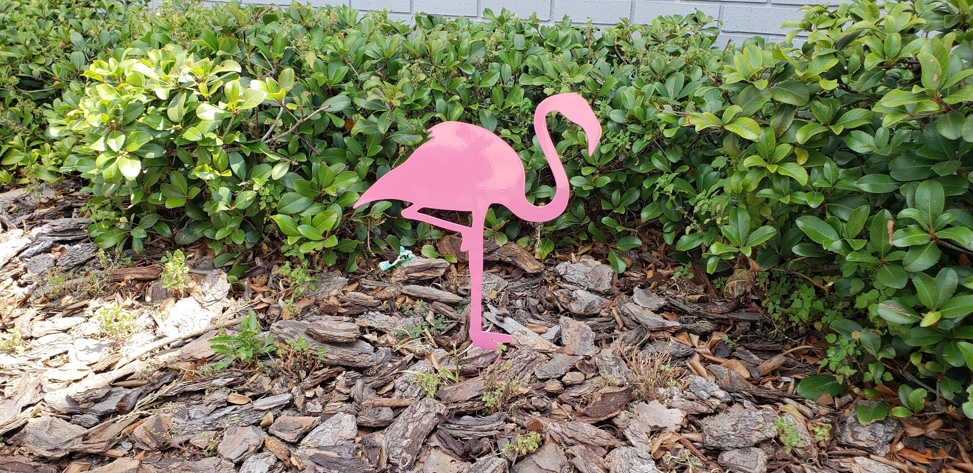 pink flamingo lawn