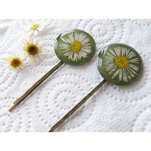 daisy hair pins