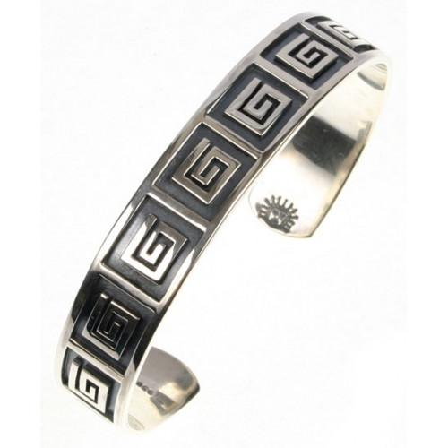 鈥淢oschik鈥 Peruvian Inspired Adjustable Narrow Geometric Cuff Bracelet