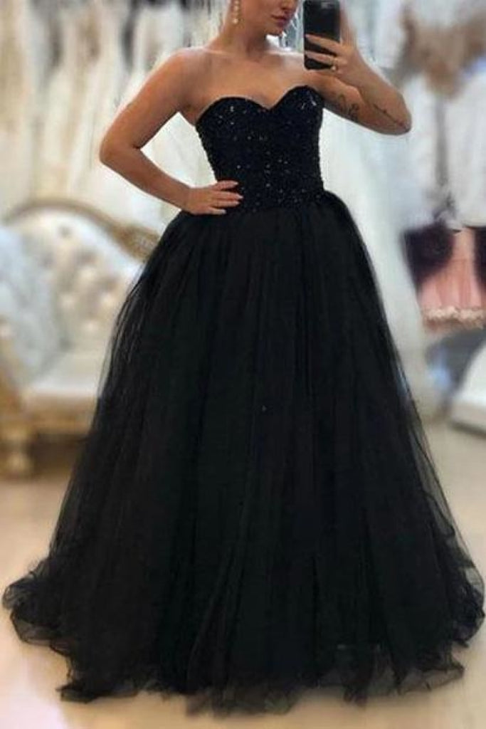 black sweetheart strapless dress