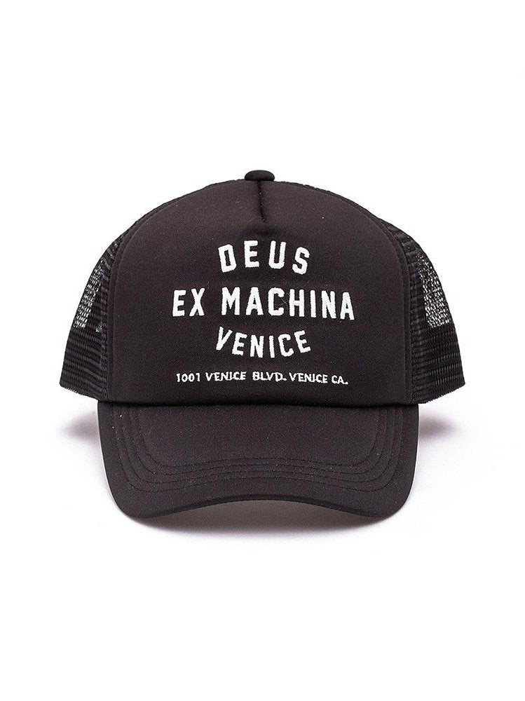 | Deus Venice Address Trucker Hat Black DMA47620