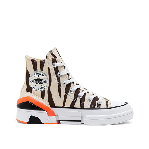 total sports converse