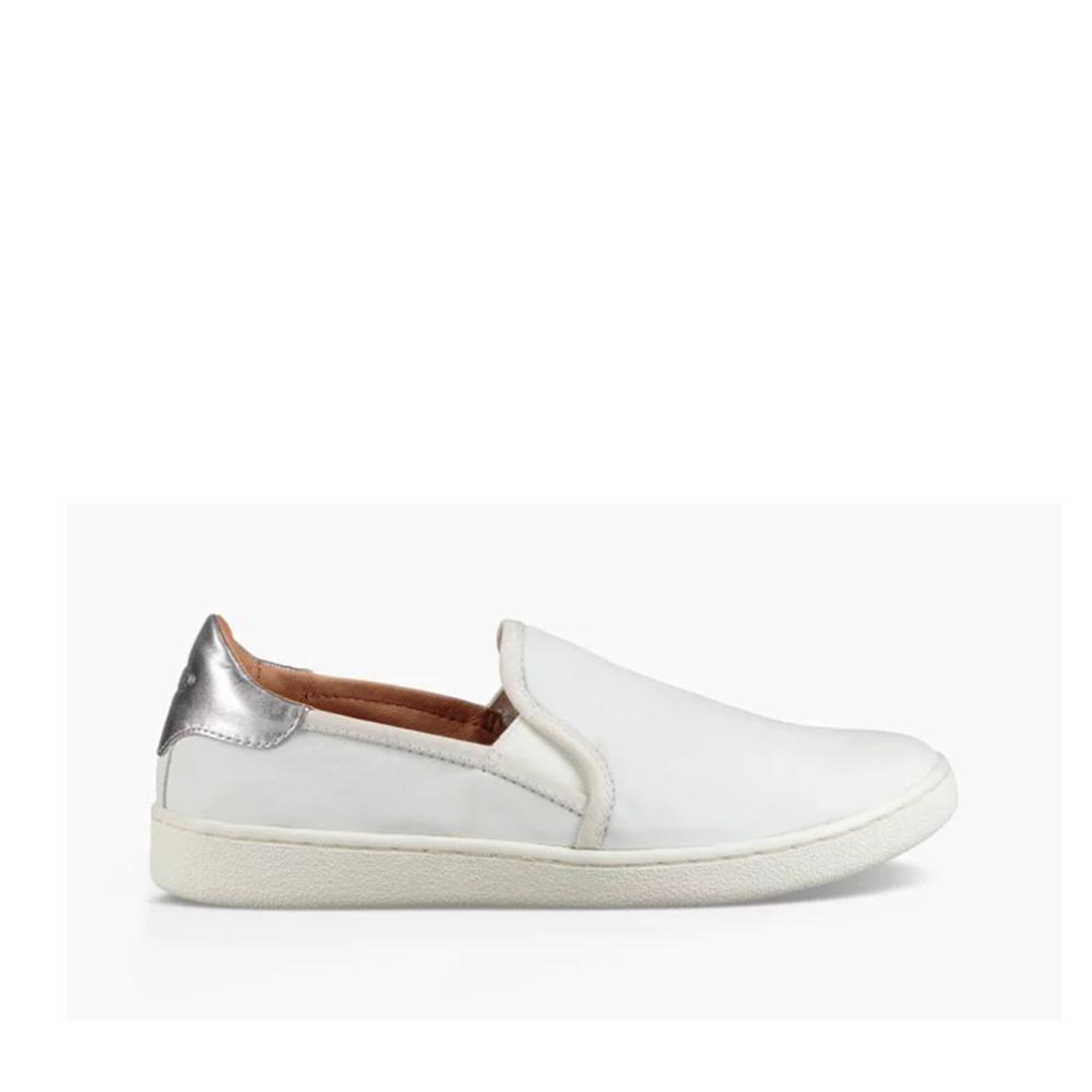 ugg cas slip on white