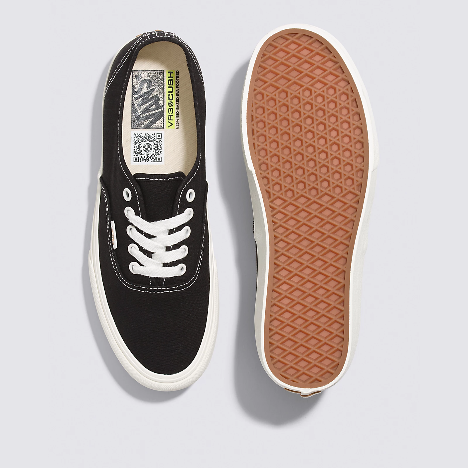 APLAZE | Vans Authentic VR3 Shoe Black/Marshmallow VN0005UD1KP