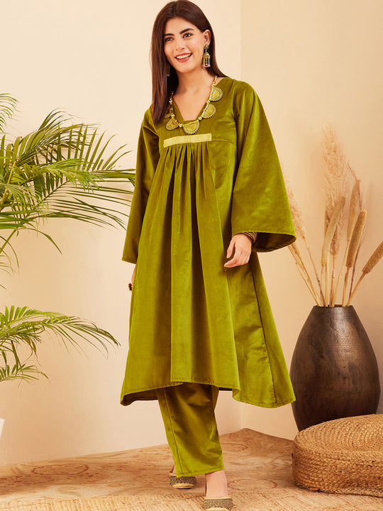 Velvet Kurta Set- Buy Women Velvet Kurta Set Online in India