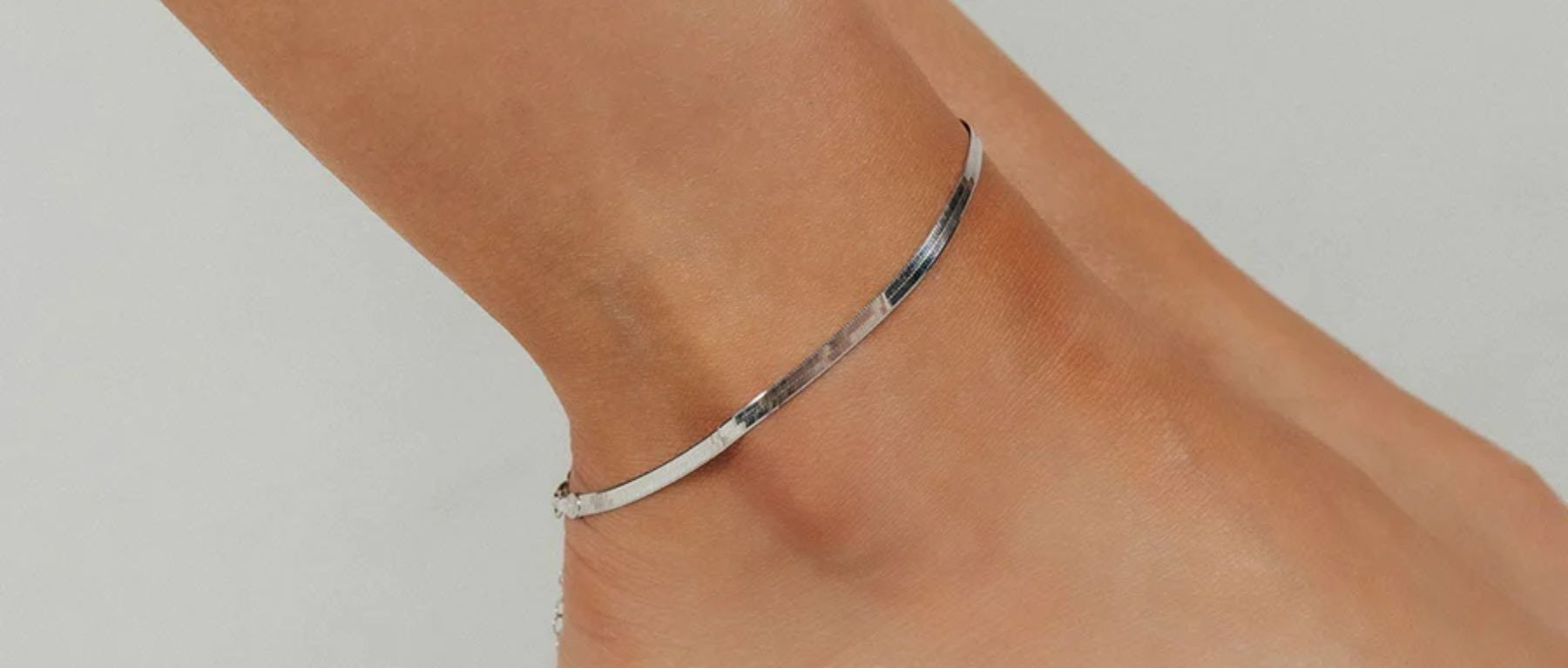 HERA 4MM HERRINGBONE ANKLET (SILVER)