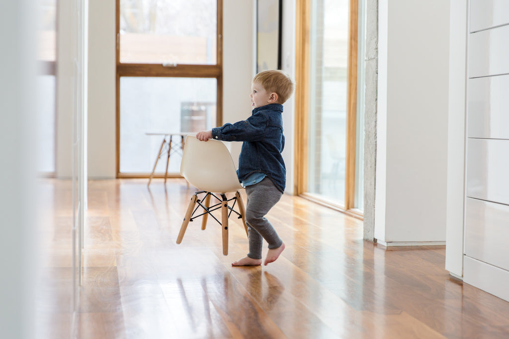 eames style childrens table and chairs