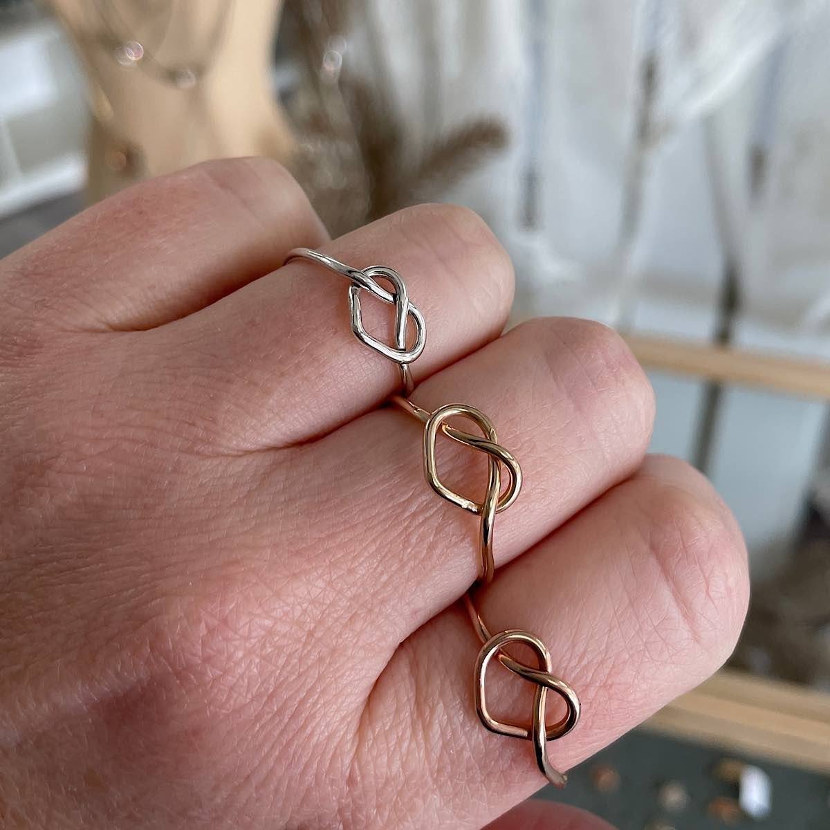 ring love knot