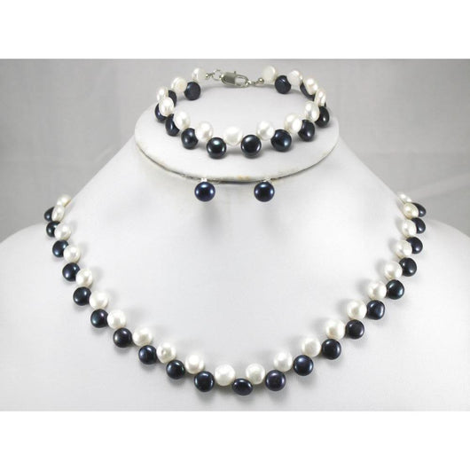 black pearl necklace and earrings