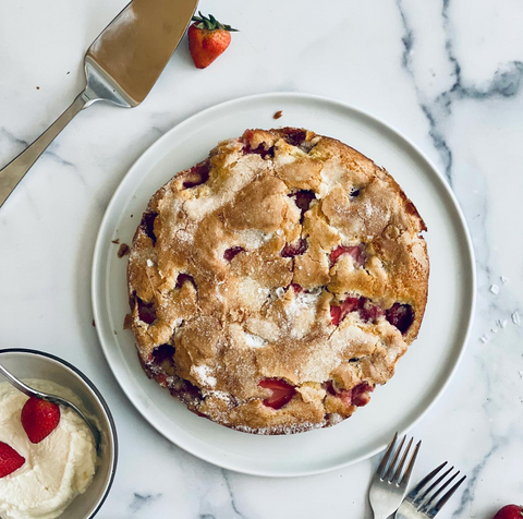 strawberry ricotta cake with honey whipped ricotta