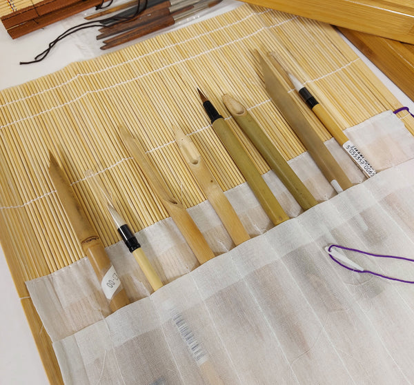 Bamboo brush wrap