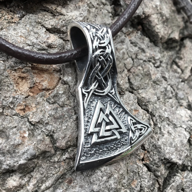 silver valknut pendant