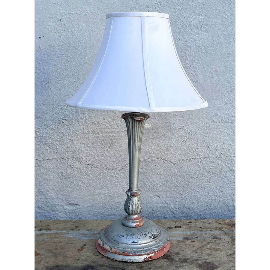 Reactor Omdat globaal Vintage Metal Lamp w/ Lampshade- Style#TX318-122 – Rachel Ashwell Shabby  Chic Couture