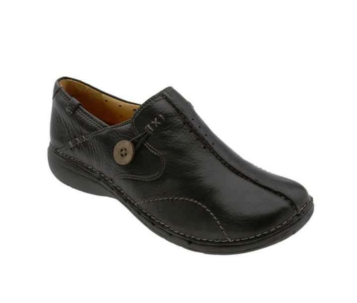botella Martin Luther King Junior déficit Clarks Un Loop - Black | When The Shoe Fits