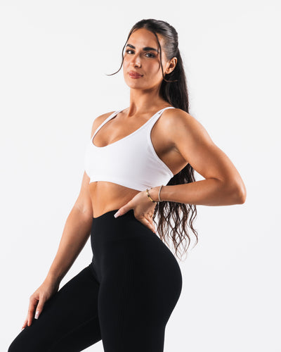 Amplify Contour Legging - Porcelain – Alphalete Athletics