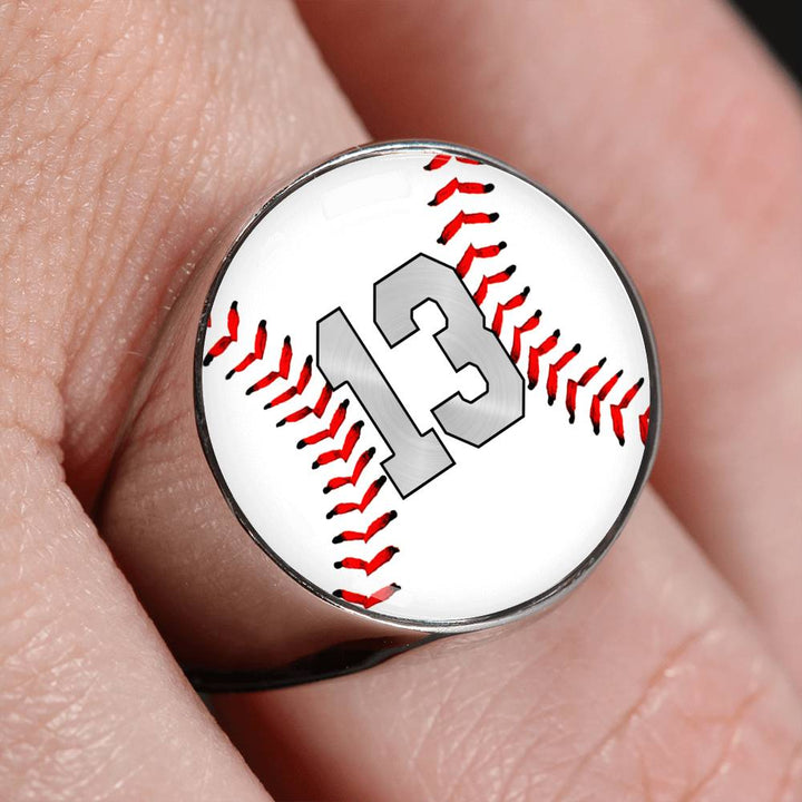 Exclusive Signet Ring – Sports Locker 
