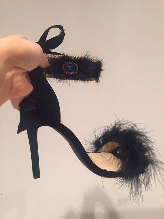 Khloe Black Feather Heels – ItsPommy