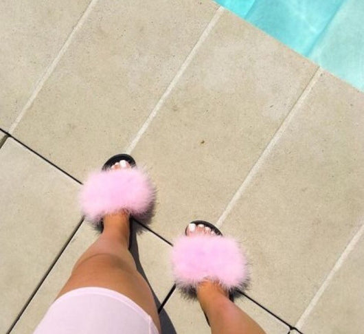 Pink Luxe Feather Slides Noir – ItsPommy