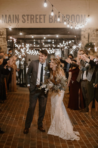 main-street-ballroom-ellicott-city-boho-maryland-wedding-photo-lucky-penny-floral