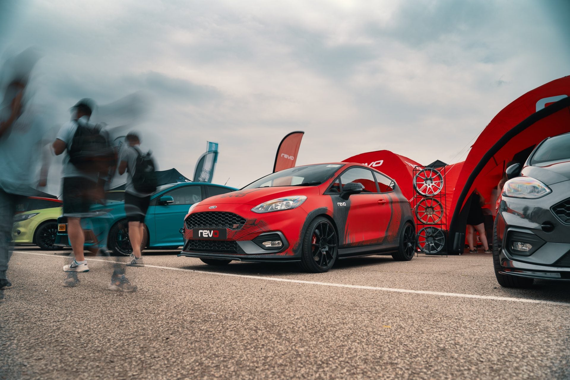 ford fiesta st 18 inch wheels