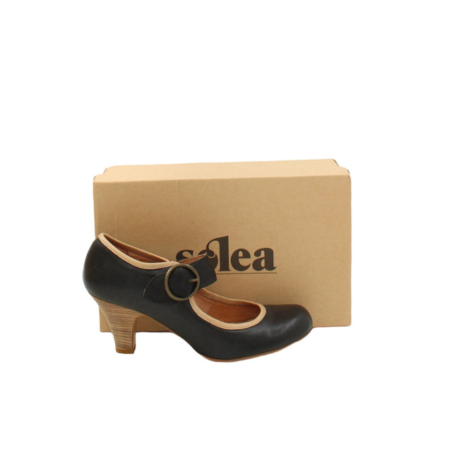 Solea Women's Heels UK 7.5 Black 100% Other