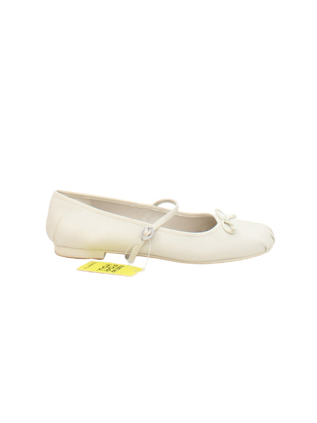 Charles & Keith Women's Flat Shoes UK 7.5 Cream 100% Other