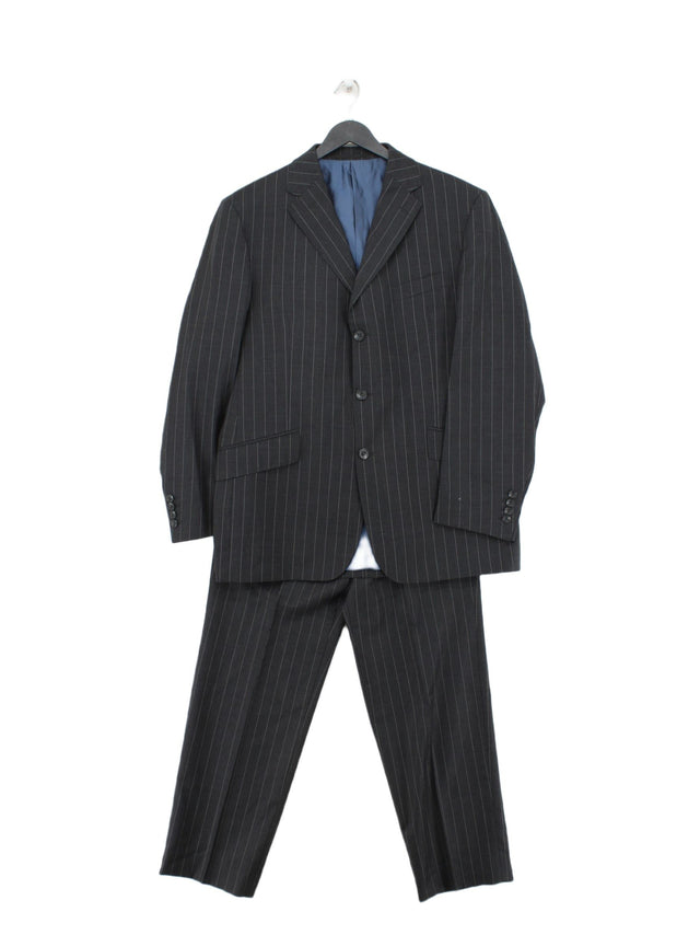 Samuel Windsor Men's Two Piece Suit Chest: 40 in Grey