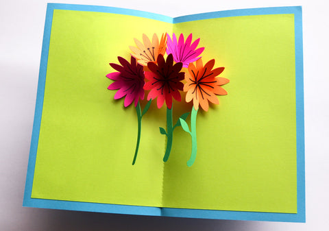 Pop up card of flowers card made with cardstock 