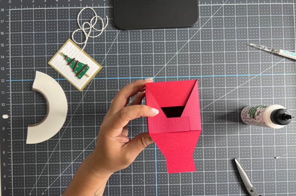 making a milk carton from paper