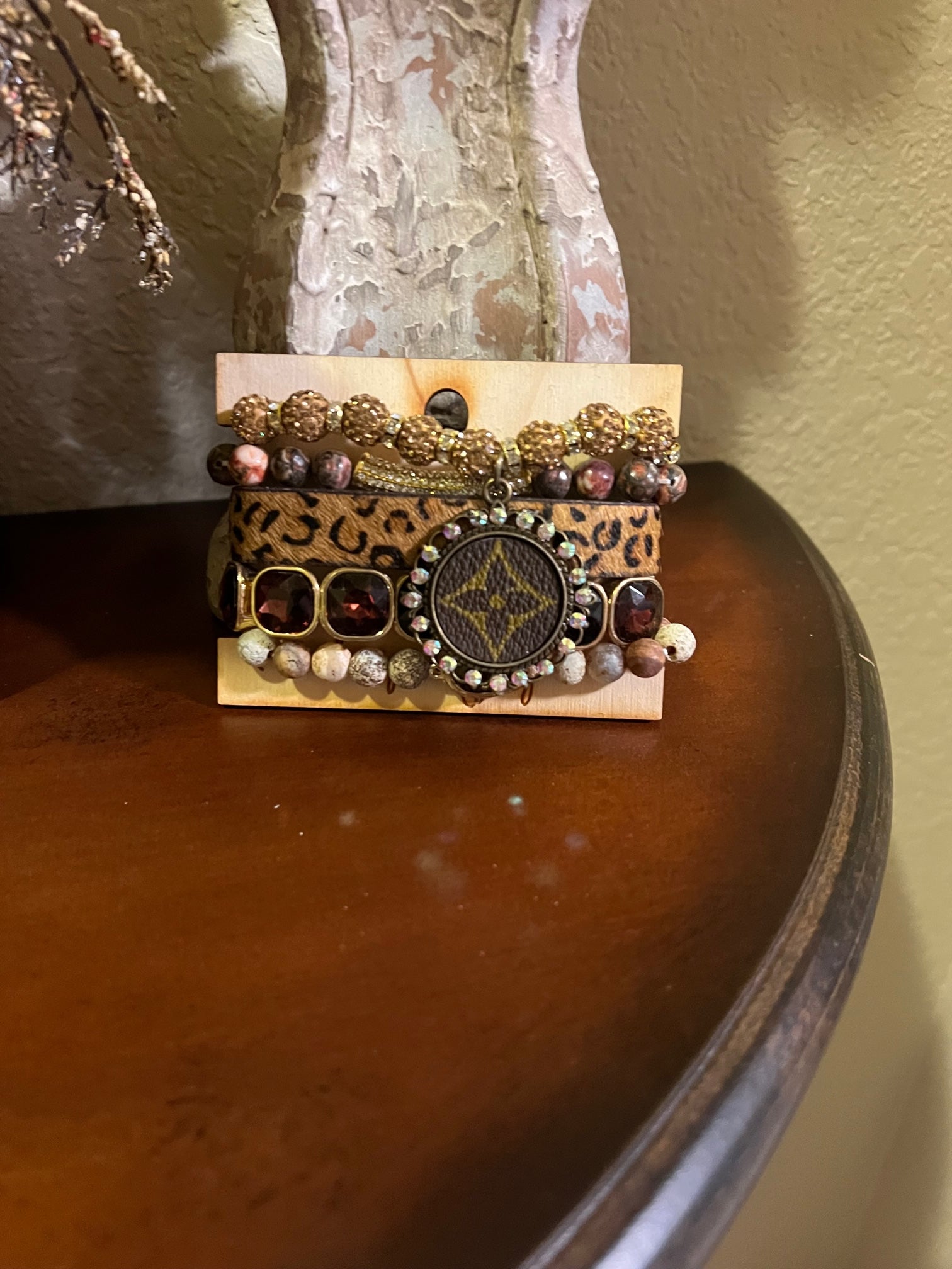 Keep It Gypsy – Tagged Wallet – The Sister's Boutique