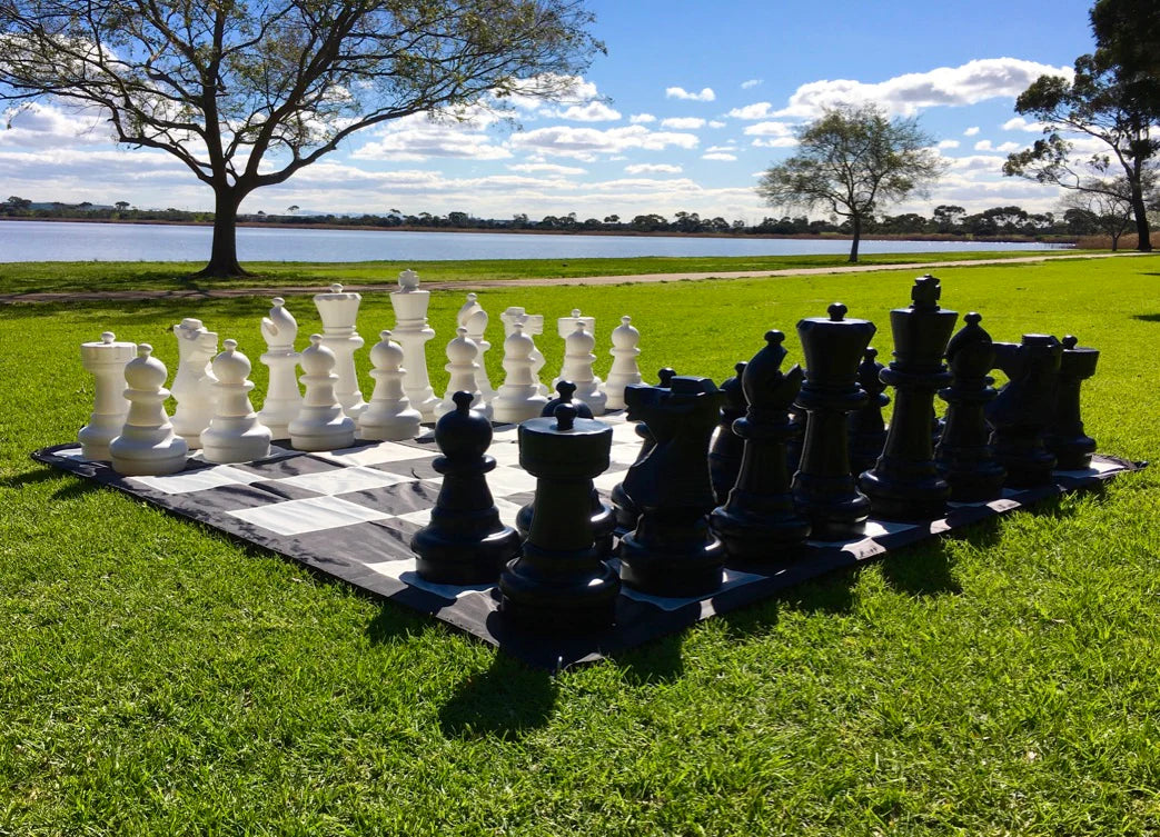 giant chess