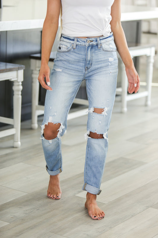 Kancan Ritta Light Wash Mom Jeans – The Obsessions Boutique