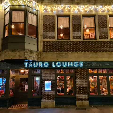 Truro Lounge - Bar and Café