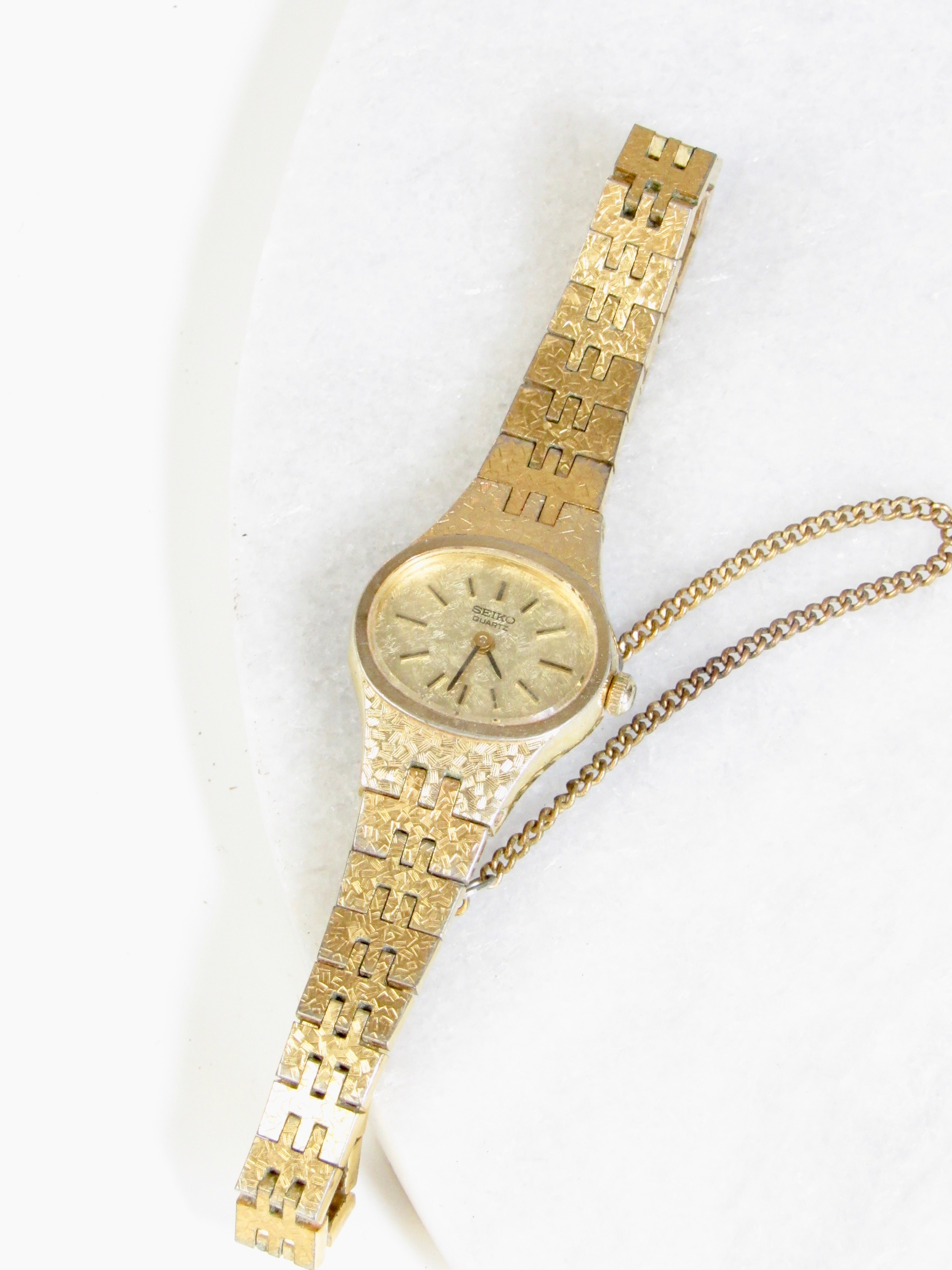 Seiko Oval Gold Tone Mechanical Movement Ladies Watch | Vintage Jewelry -  BOÎTE LAQUE – BOITE LAQUE