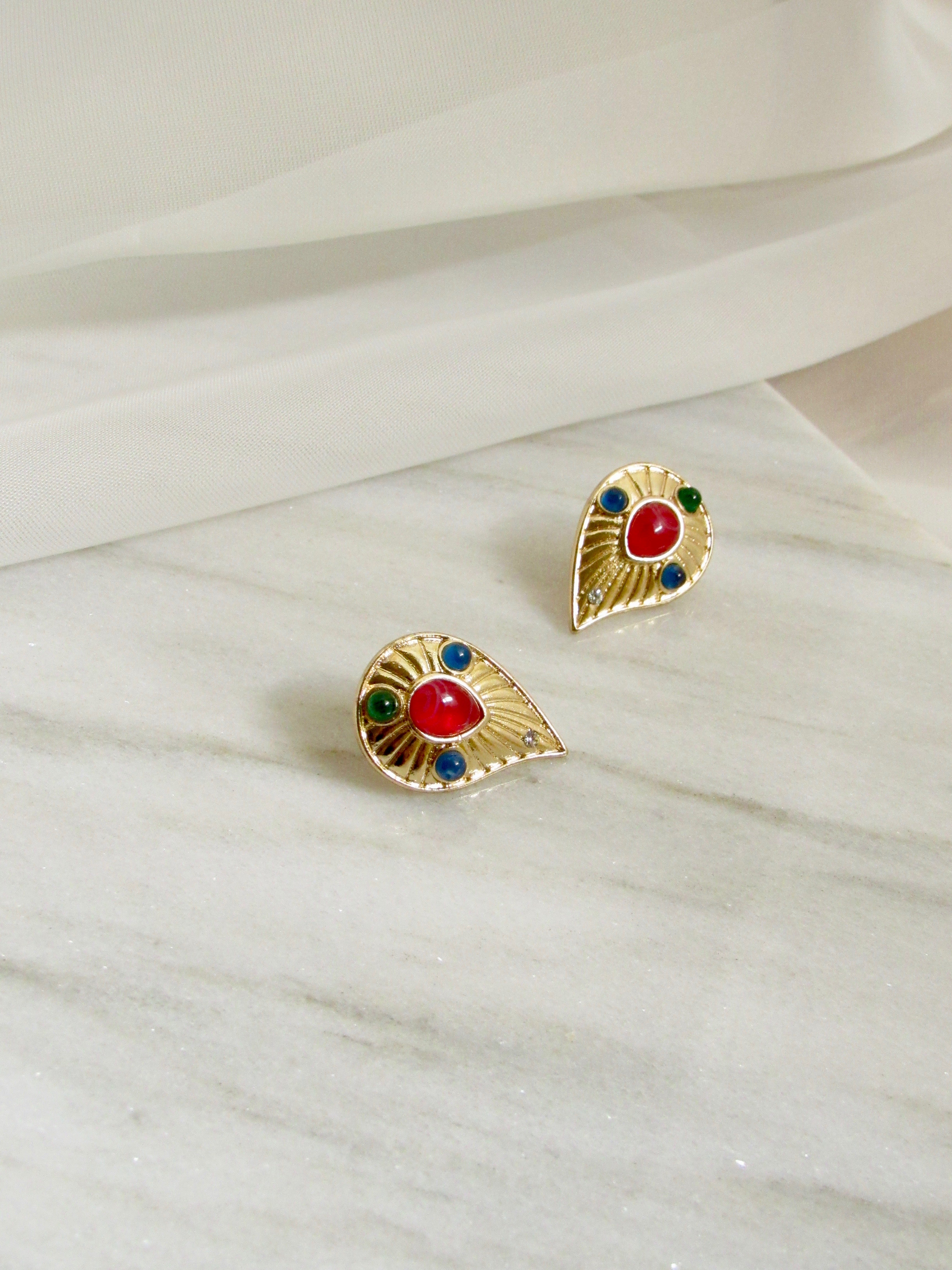 Ethnic Teardrop Red Green Gemstone Gold Earrings