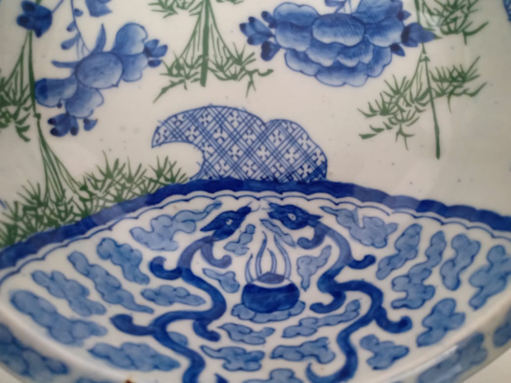 Japanese Imari Blue and White Porcelain Bowl