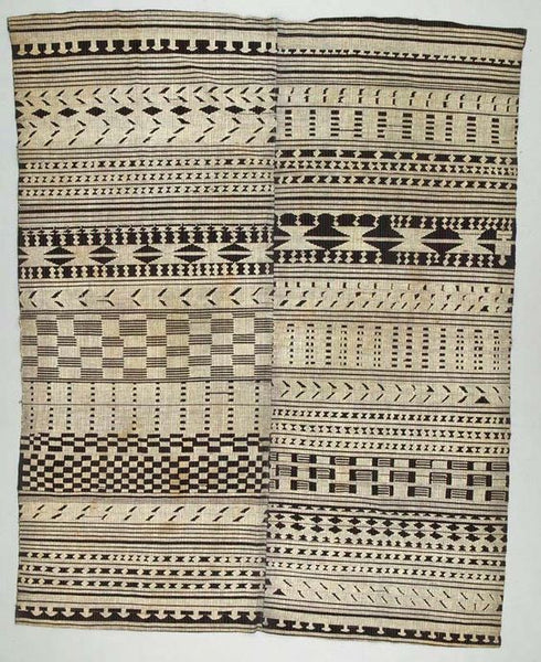 How Do You Style and Design a Room with a Tuareg Rug – Atlas Weavers