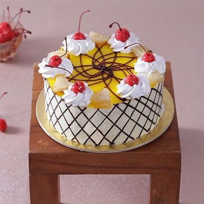 Yummy Pineapple Cakes In India | Online Cakes - To Near Me