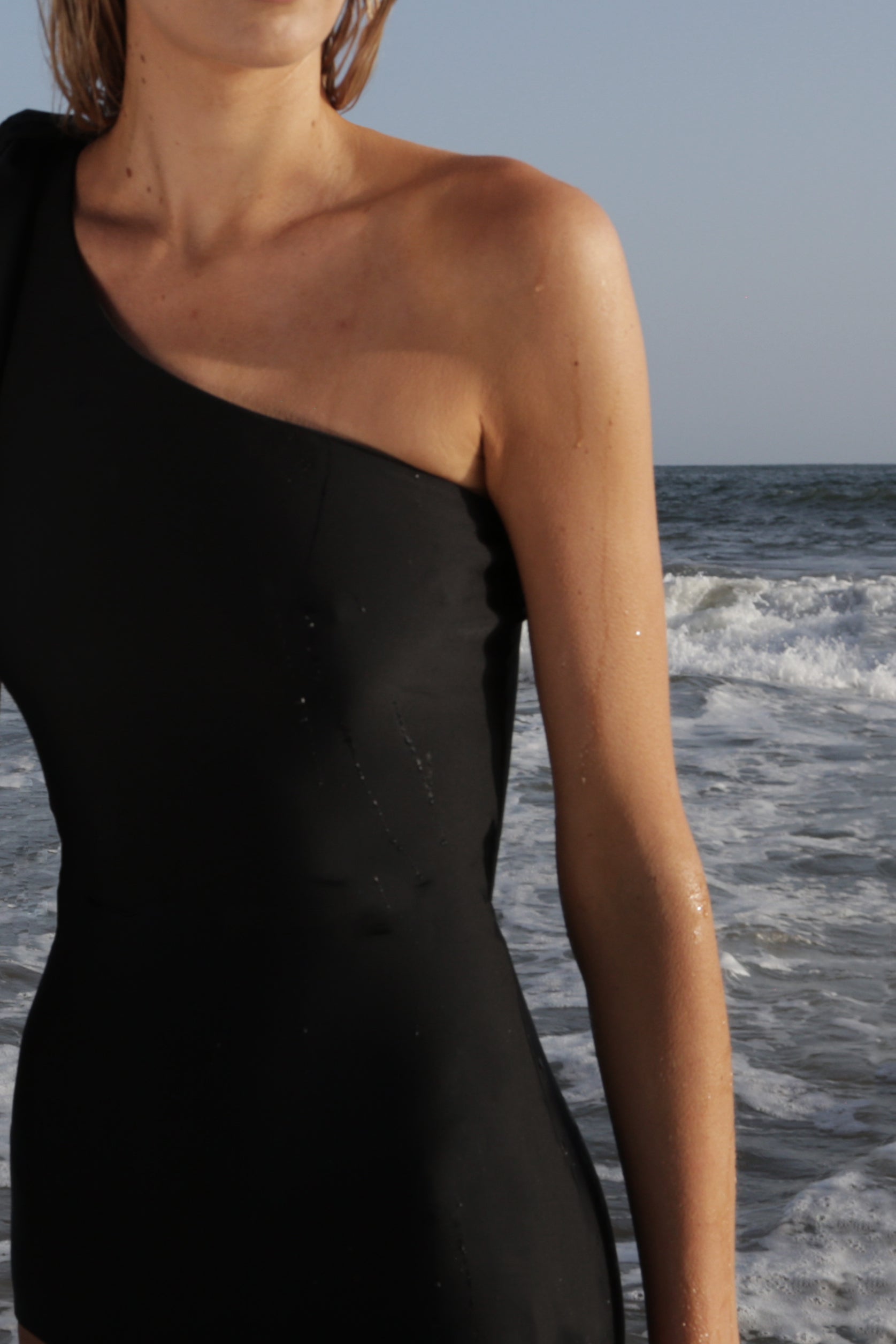 POSITANO SUIT - BLACK - SIZE XS