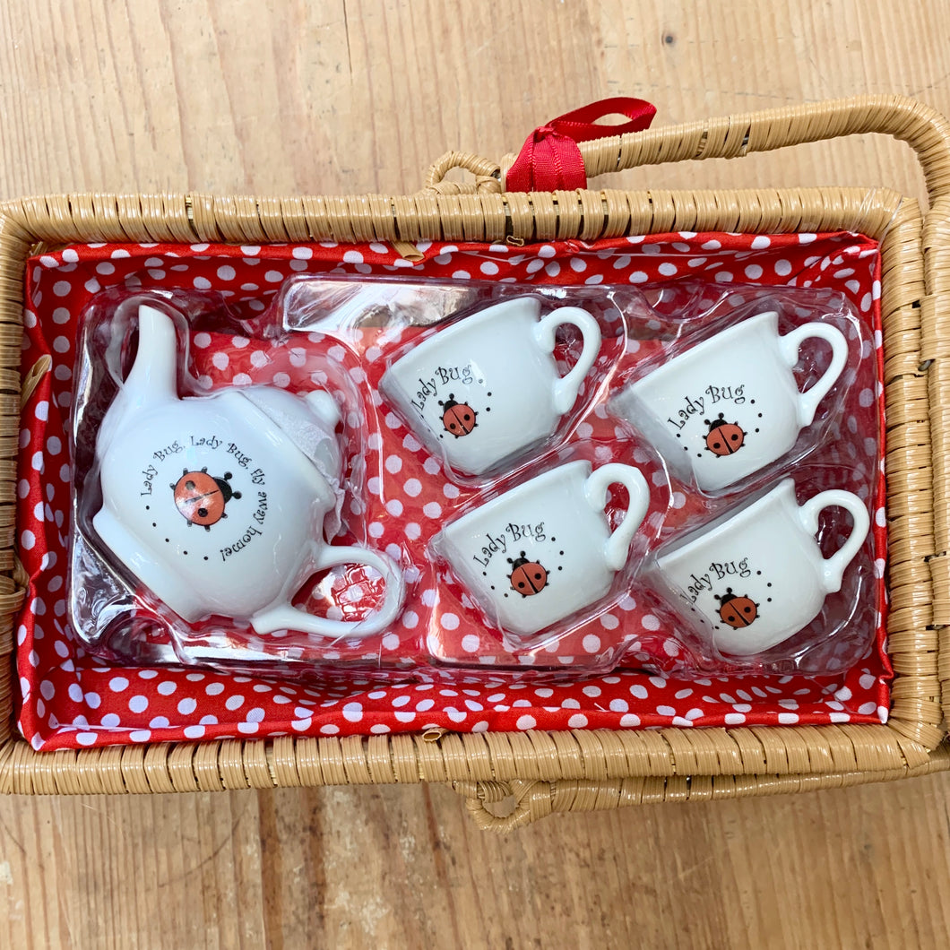 ladybug tea set basket