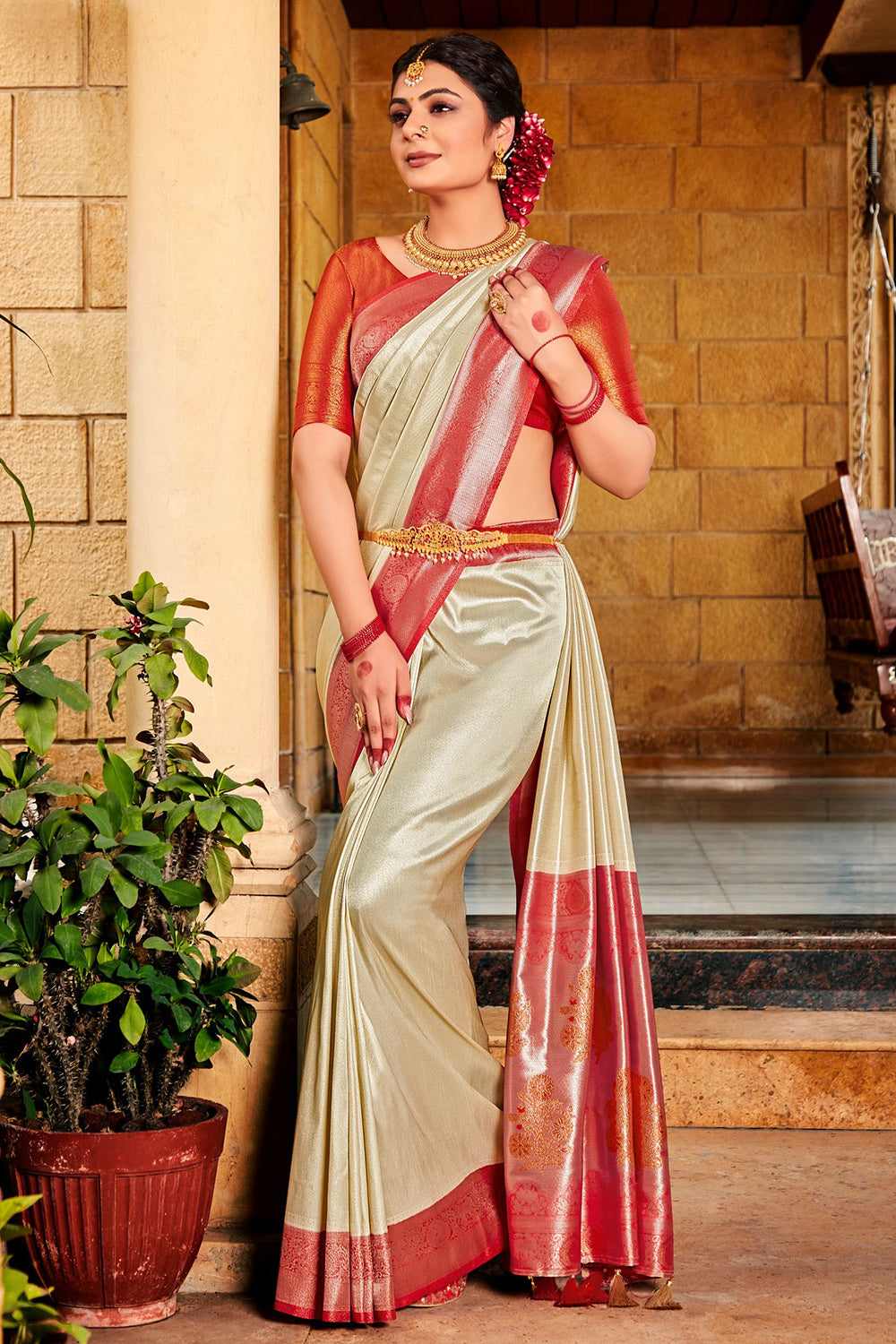 Buy Beige And Red Kanjivaram Saree online-Karagiri