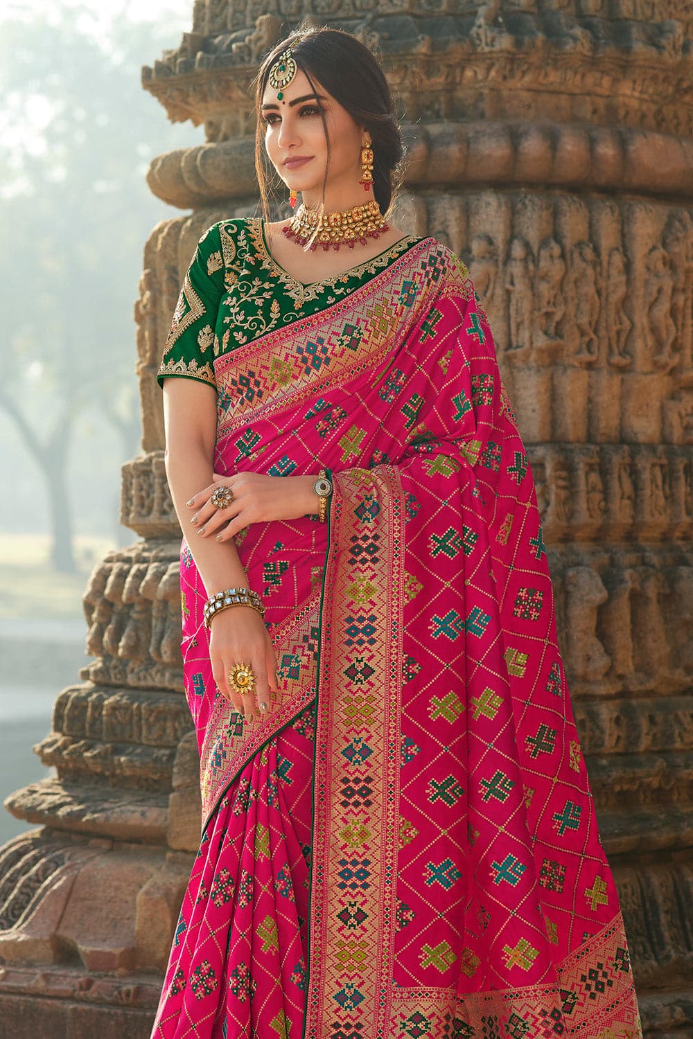 Buy Fuschia Pink Banarasi Patola Saree online-Karagiri