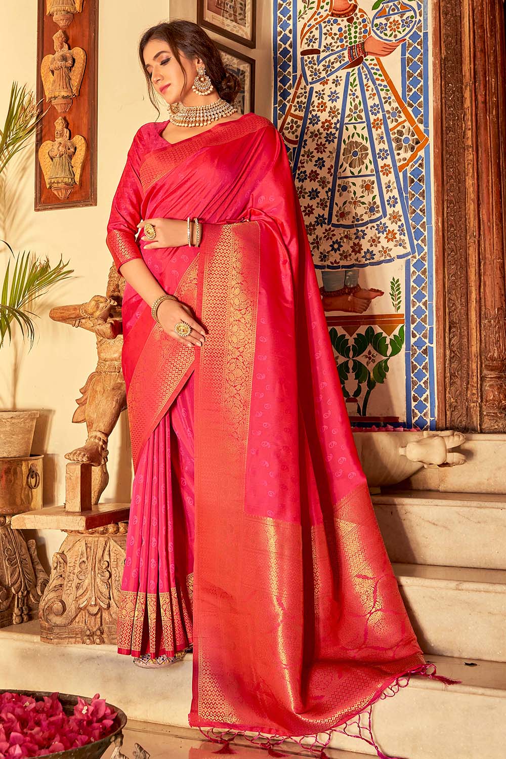 Buy the amazing Deep Pink Banarasi Saree online-Karagiri | Live Sale