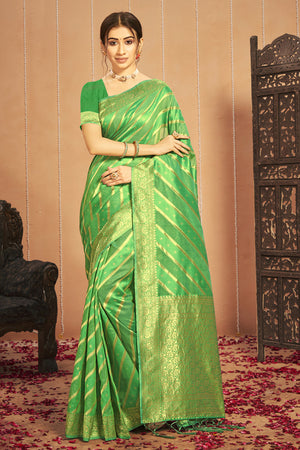 Parrot Green Linen Saree – RawaazFashion