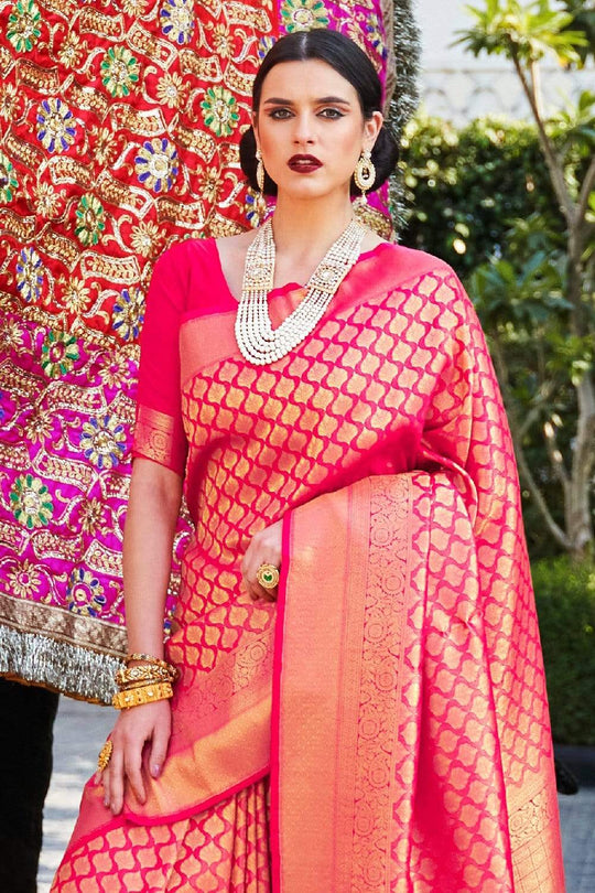 Get The Beautiful Deep Pink Kanjivaram Saree Karagiri