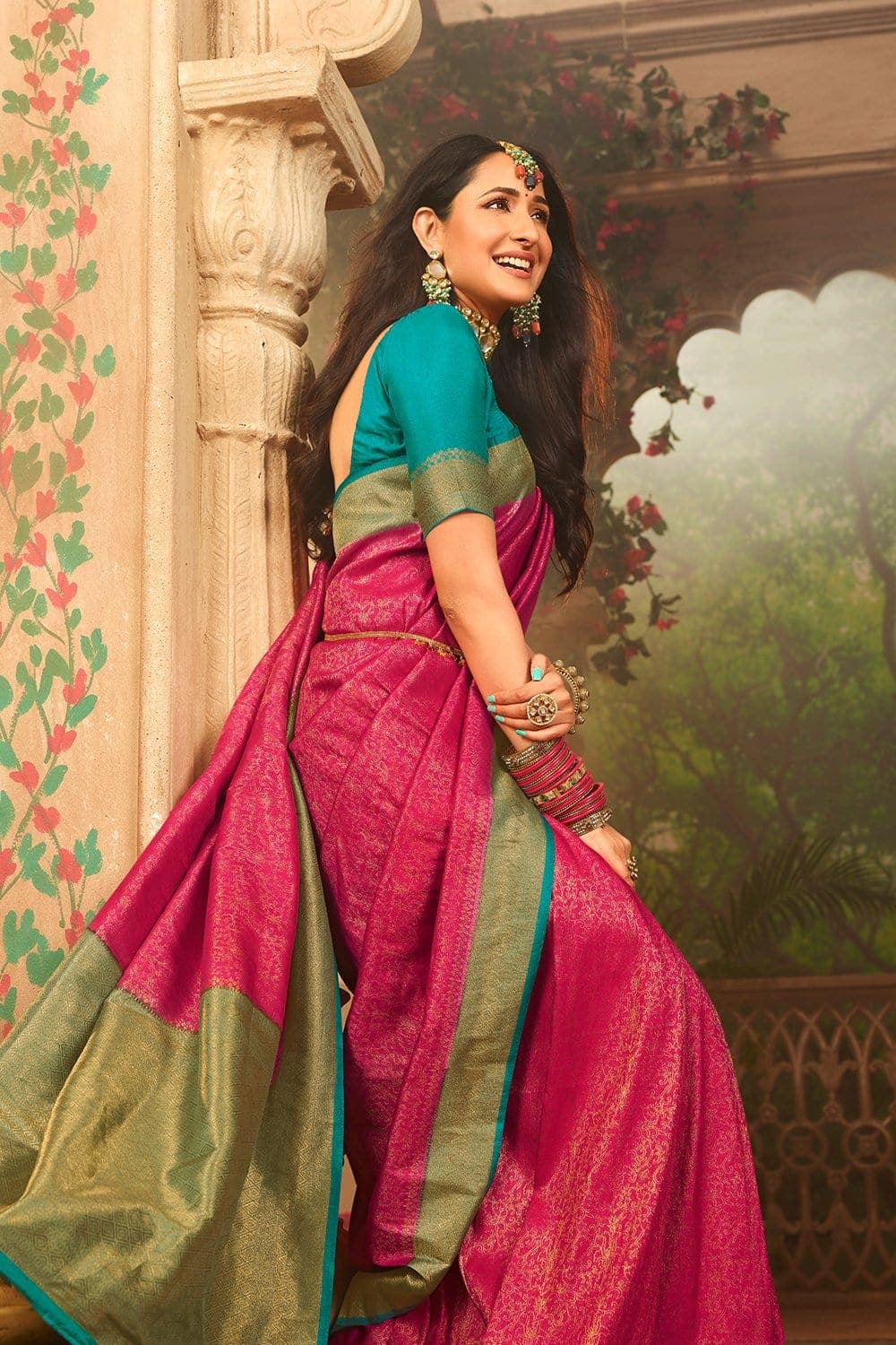 Buy pink silk sarees below 1000 rupees in India @ Limeroad