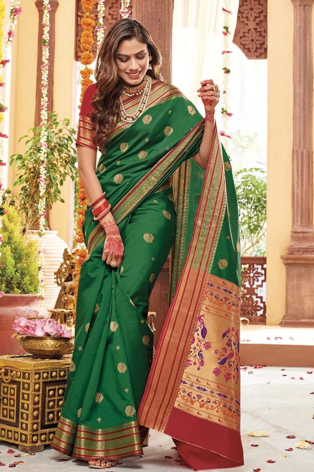 Pure Cotton Sarees: South Indian Saree With 100% Purity Guarantee –  BharatSthali