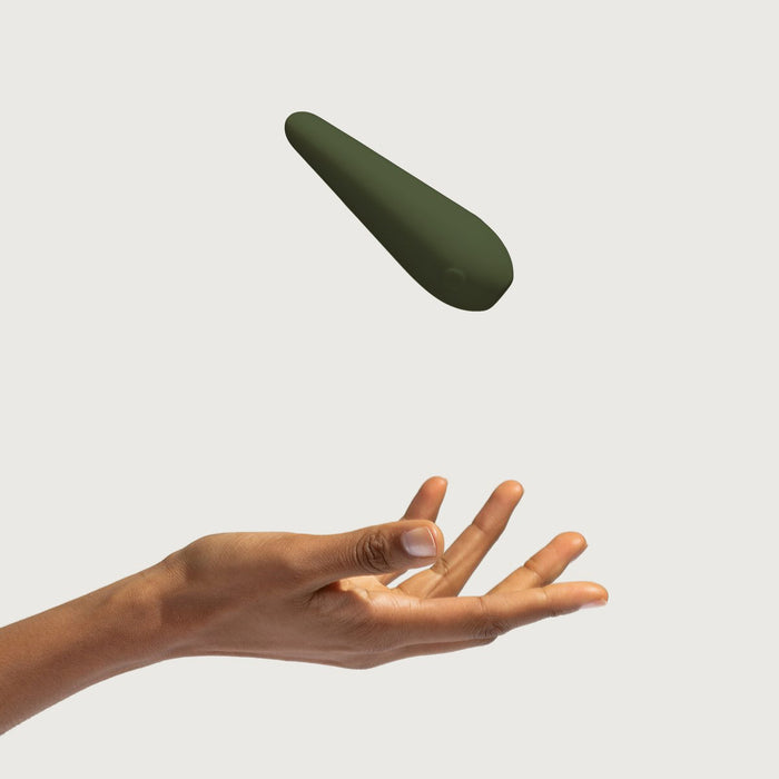 Maude vibrator in green color