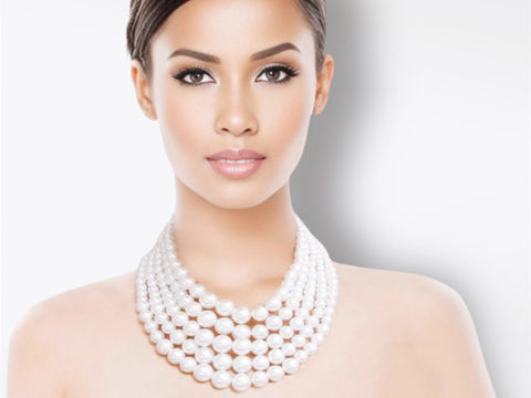 The Classic Pearl Necklace