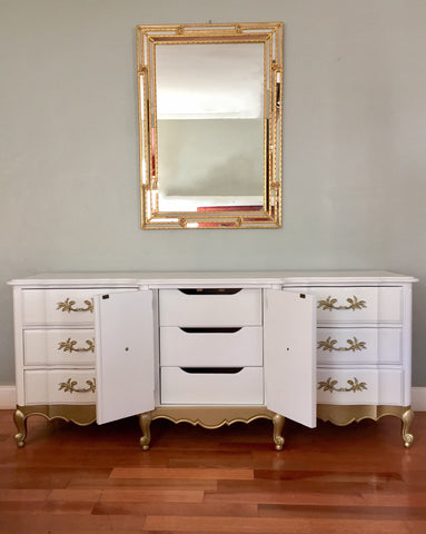 Marked Down White And Gold Thomasville French Provincial Dresser